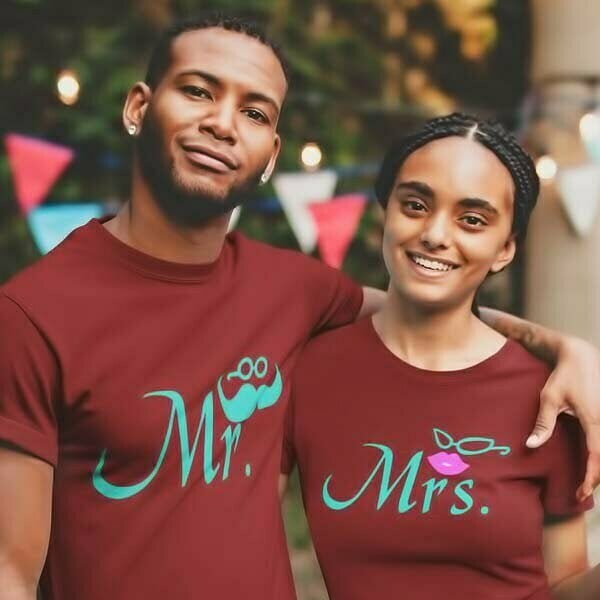 Couples t shirt maroon